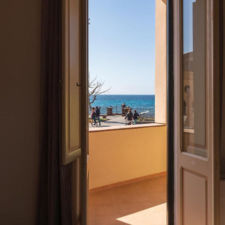 Palau Marco Polo Hotel Alghero Exterior photo